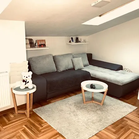 Stacy Apartment